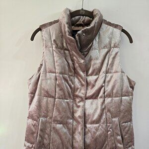 Lands' End Women's Metallic Quilted Vest. sz S (6-8).